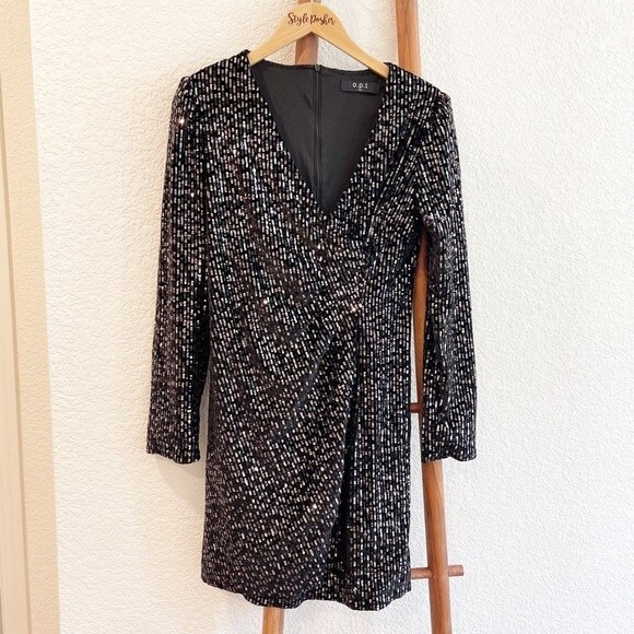 O.P.T. Black Sequin Velvet Long Sleeve Mini Dress Size Medium - Picture 3 of 15